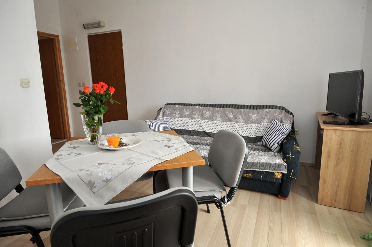 Apartments Sea Star 米利尼 外观 照片